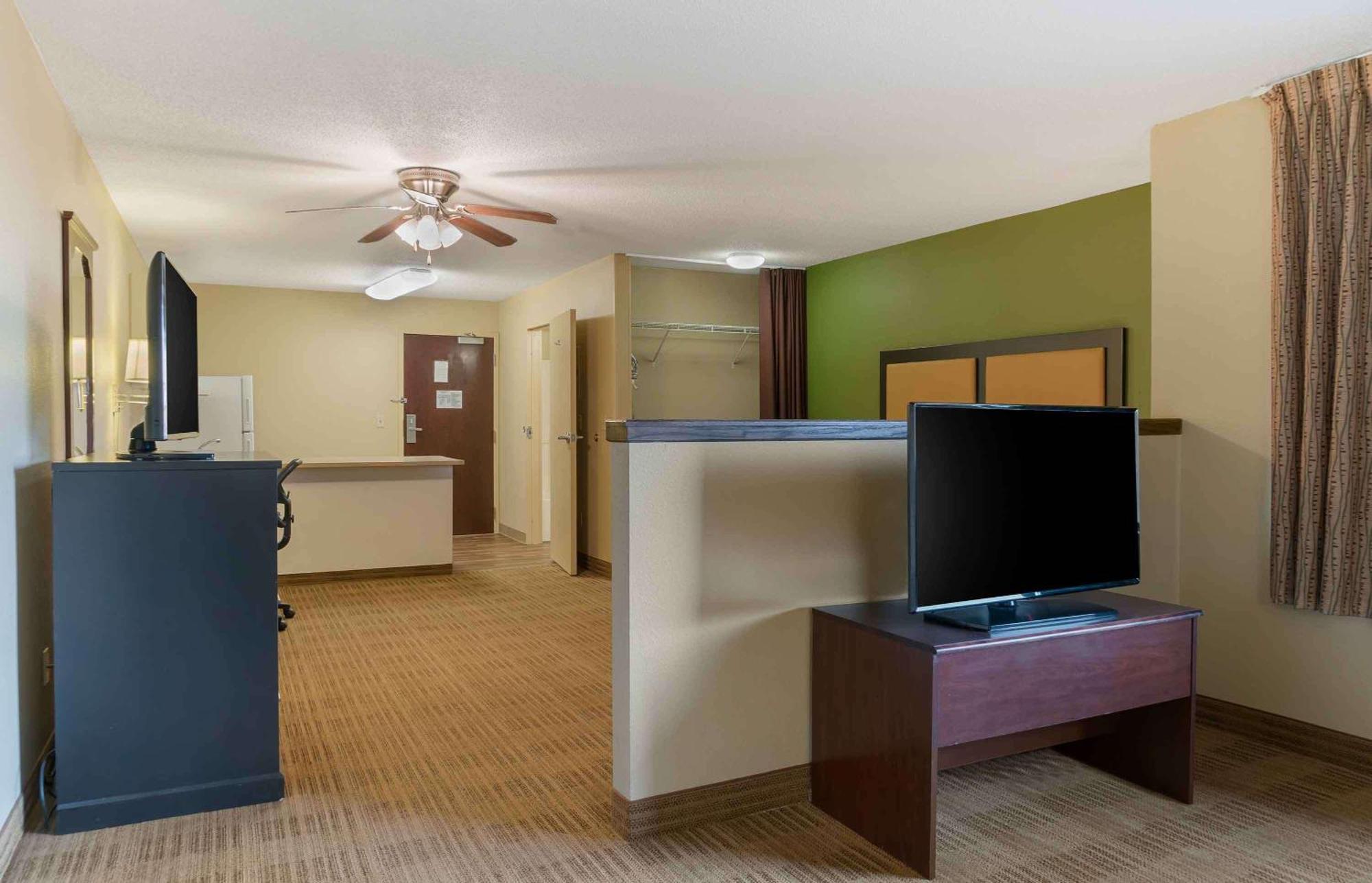 Extended Stay America Suites - Detroit - Metropolitan Airport Romulus Extérieur photo