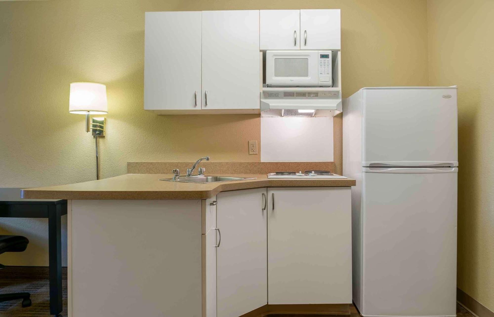 Extended Stay America Suites - Detroit - Metropolitan Airport Romulus Extérieur photo