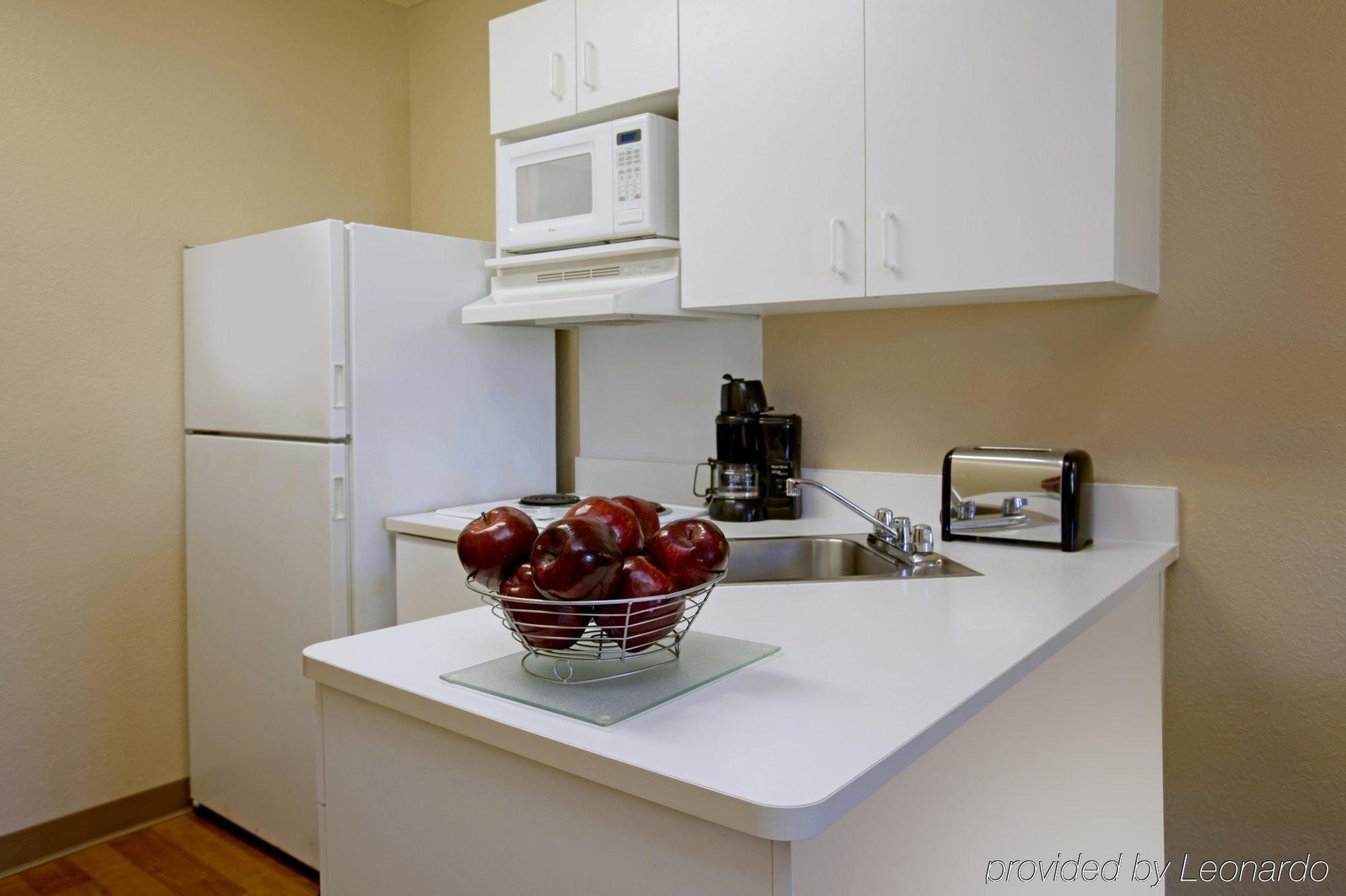 Extended Stay America Suites - Detroit - Metropolitan Airport Romulus Extérieur photo
